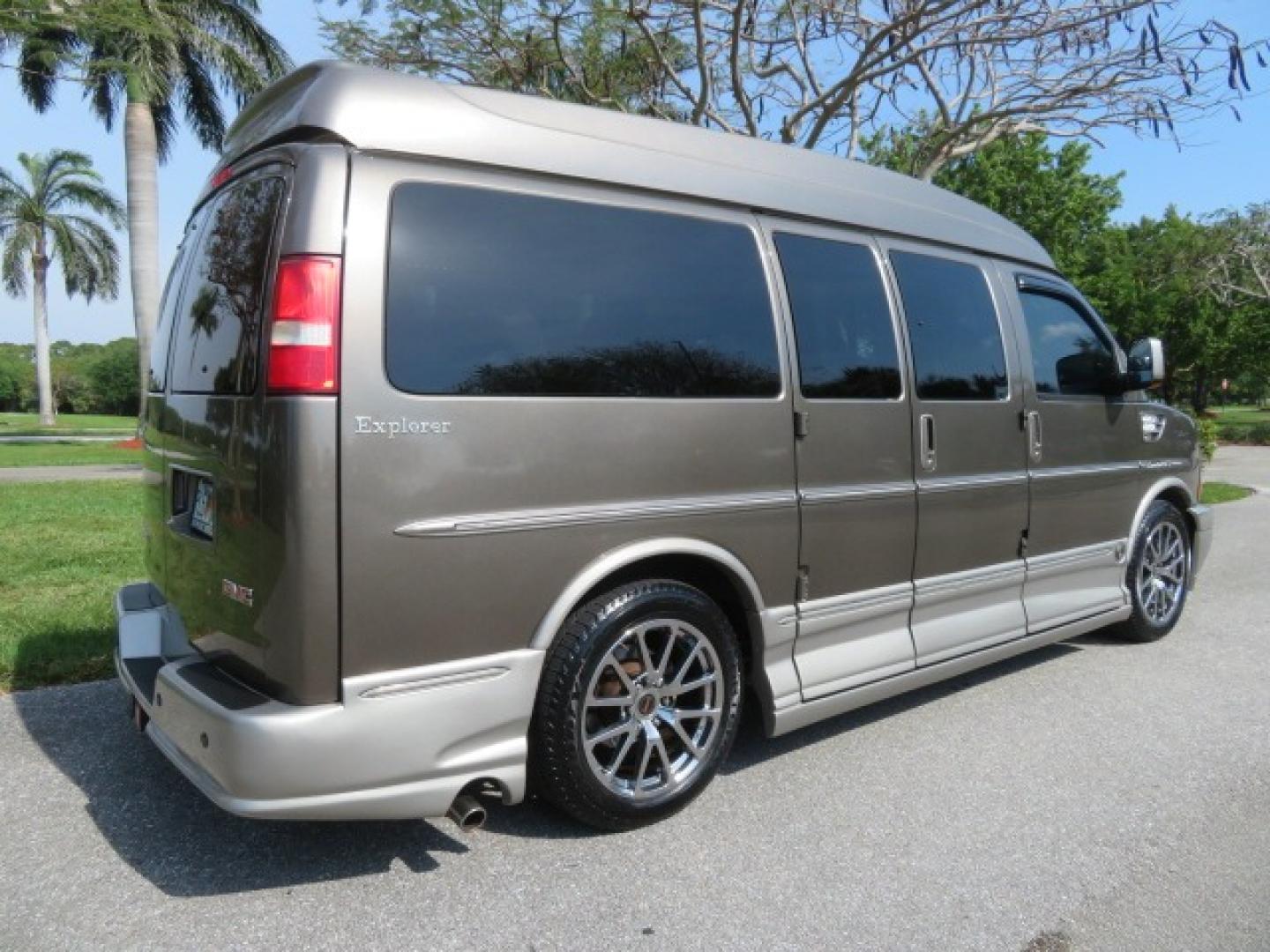 2013 /Beige Two Tone GMC Savana RV G1500 3LT (1GDS7DC45D1) with an 5.3L V8 OHV 16V engine, 4-Speed Automatic transmission, located at 4301 Oak Circle #19, Boca Raton, FL, 33431, (954) 561-2499, 26.388861, -80.084038 - You are looking at a Gorgeous 2013 GMC Savana 1500 High Top Conversion Van Explorer Limited SE Package Handicap Wheelchair Conversion Van with 72K Original Miles, Side Entry Braun Millennium Series Wheelchair Lift, Rubber Floor, Q-Straint Tie Down System, Navigation, Back Up Camera, Huge flat Screen - Photo#16